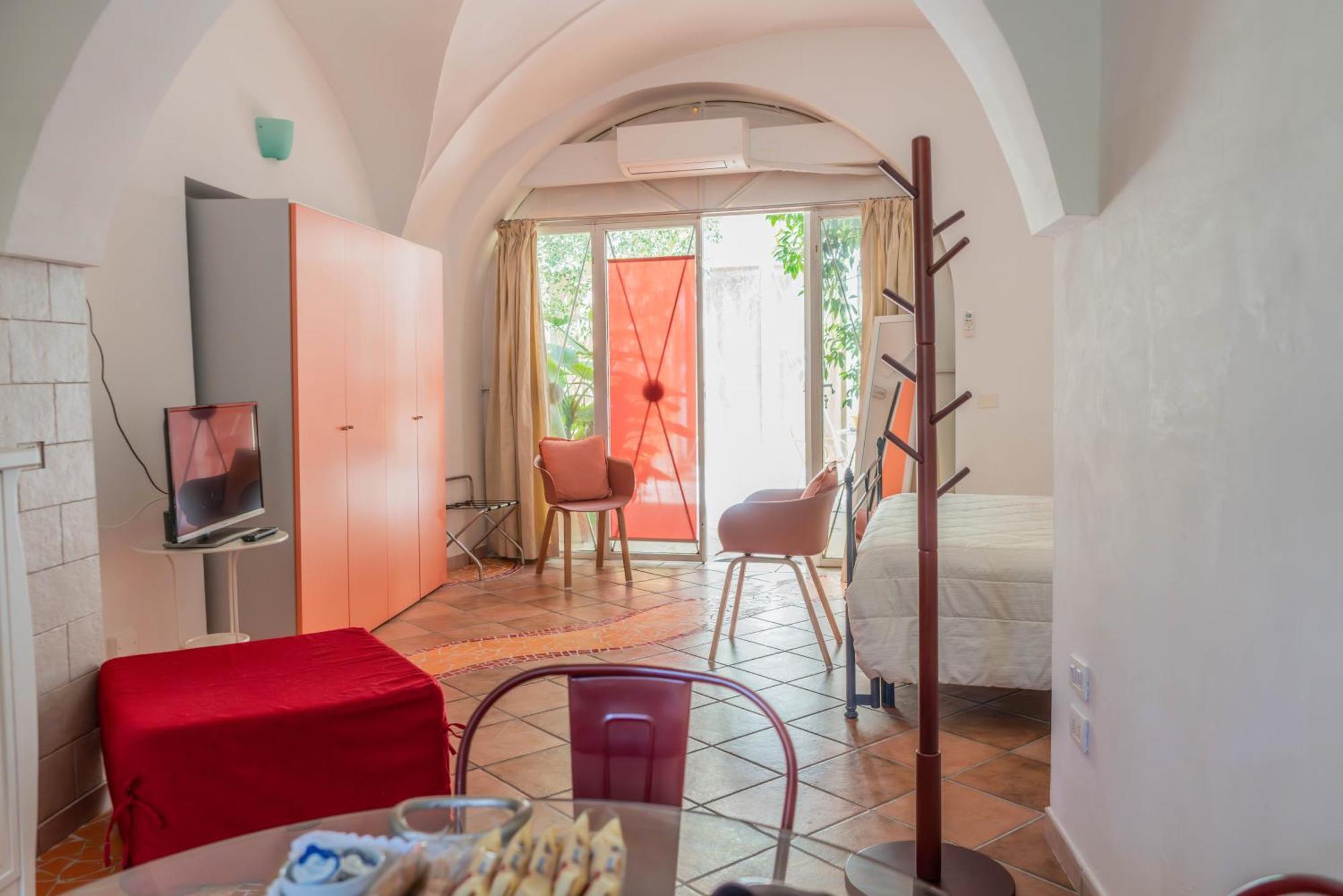 B&B Corte Dei Memoli Di Margiotta Giuseppina Lecce Exteriör bild